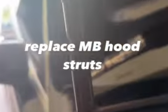 Replace MB Hood Struts